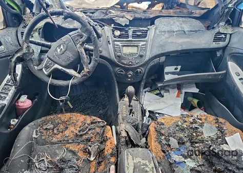 2012 Hyundai Accent Gls z USA, uszkodzony, nr VIN KMHCU5AE7CU026984